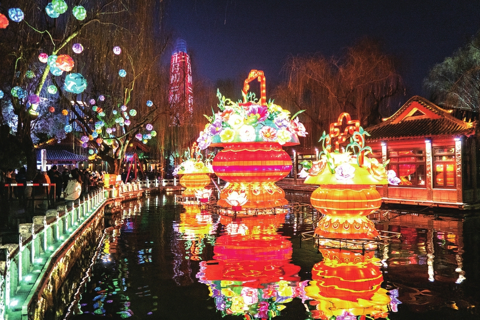 灯火璀璨夜色如画