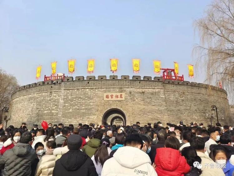 山东多个景区人气“爆棚”，导航“红到发紫”！过年的烟火气又回来了