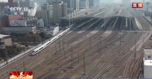 返程客流上升!全国高速路流量保持高位运行