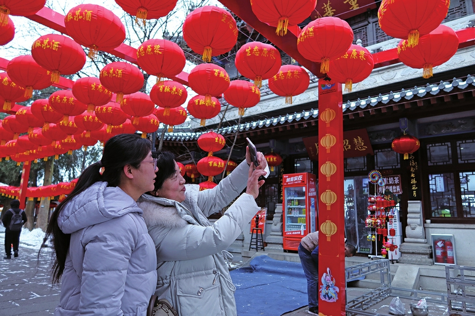 融媒·画像丨一份份策划方案里，藏着景区工作人员满满的期待—— 游园会回归