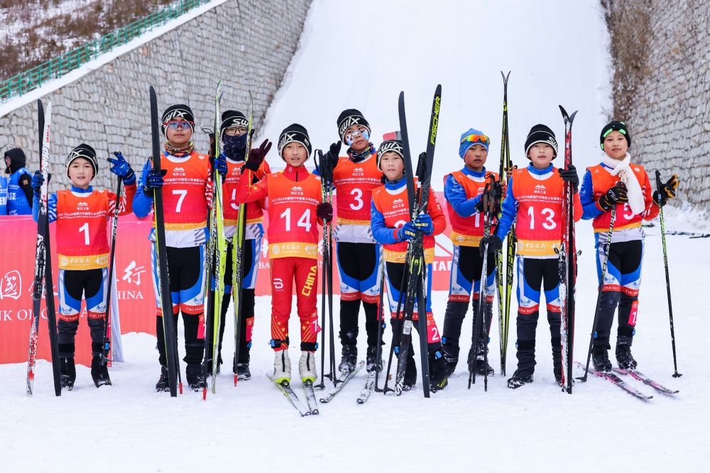 中国青少年滑雪公开赛吉林站落幕 南方队伍表现不俗