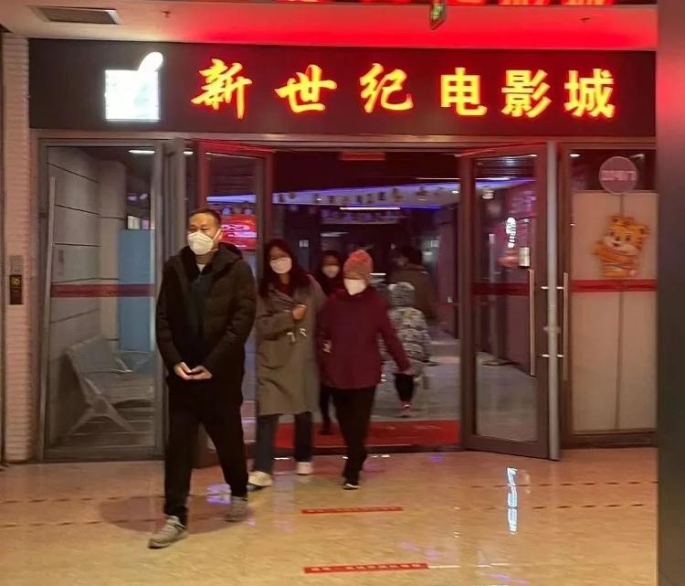 山东多个景区人气“爆棚”，导航“红到发紫”！过年的烟火气又回来了