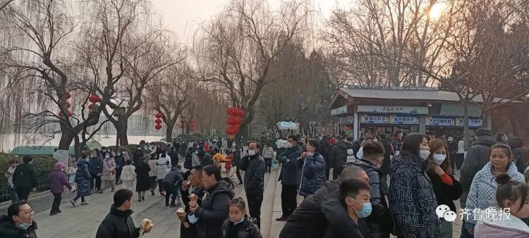 山东多个景区人气“爆棚”，导航“红到发紫”！过年的烟火气又回来了