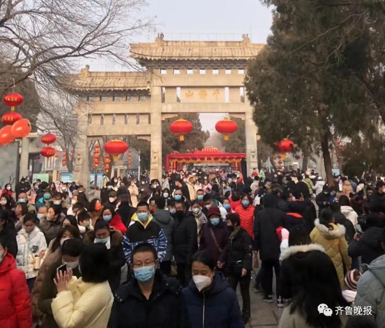 山东多个景区人气“爆棚”，导航“红到发紫”！过年的烟火气又回来了