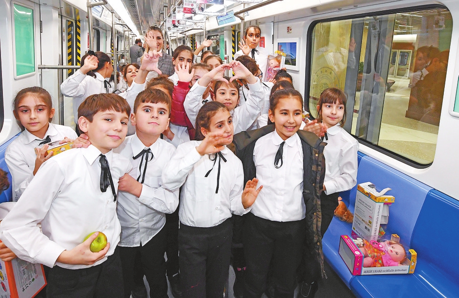 中国制造地铁列车投运