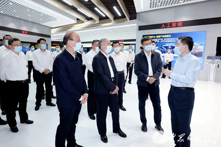 青海省党政代表团来山东考察 林武陈刚周乃翔吴晓军出席两省座谈会