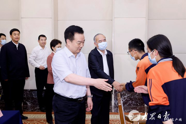 西藏自治区党政代表团来我省考察 林武王君正周乃翔严金海出席