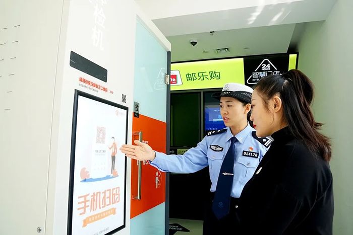 济南交警推进“车管五进”服务，打通服务最后一公里