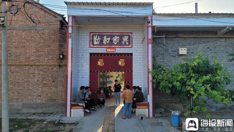 海报直击丨山西临猗遇害男孩已安葬 留下诸多疑问