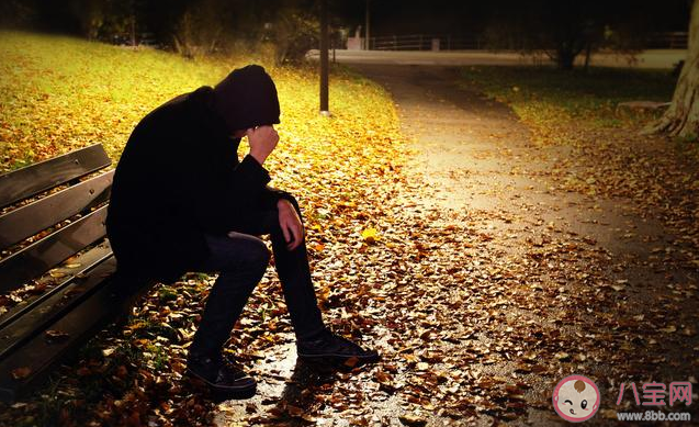 成年人世界太难的感悟说说句子 成年人世界太难的心情感慨