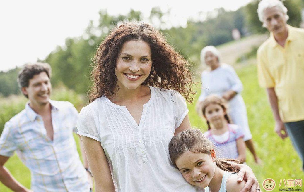 家人野外聚餐的说说(和朋友野餐的说说唯美短句)_社区互动_开创问答网