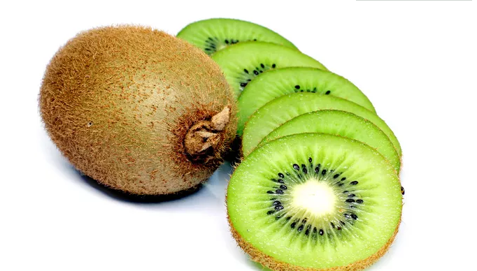 适合吃:西柚,苹果,葡萄,柳橙,香蕉在孕早期,孕妇最好选择中性水果为主