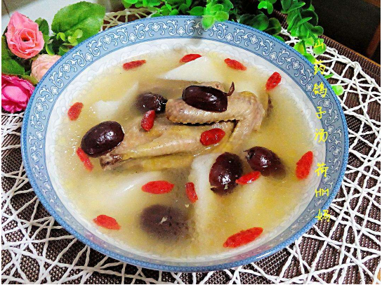 适合孕妇喝的鸽子汤 滋补鸽子汤食谱推荐